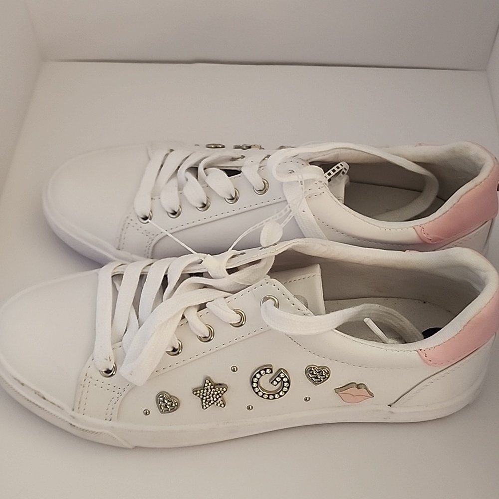 GBG Los Angeles White Sneakers with Pink Heel and Charm Accents - Picture 4 of 7